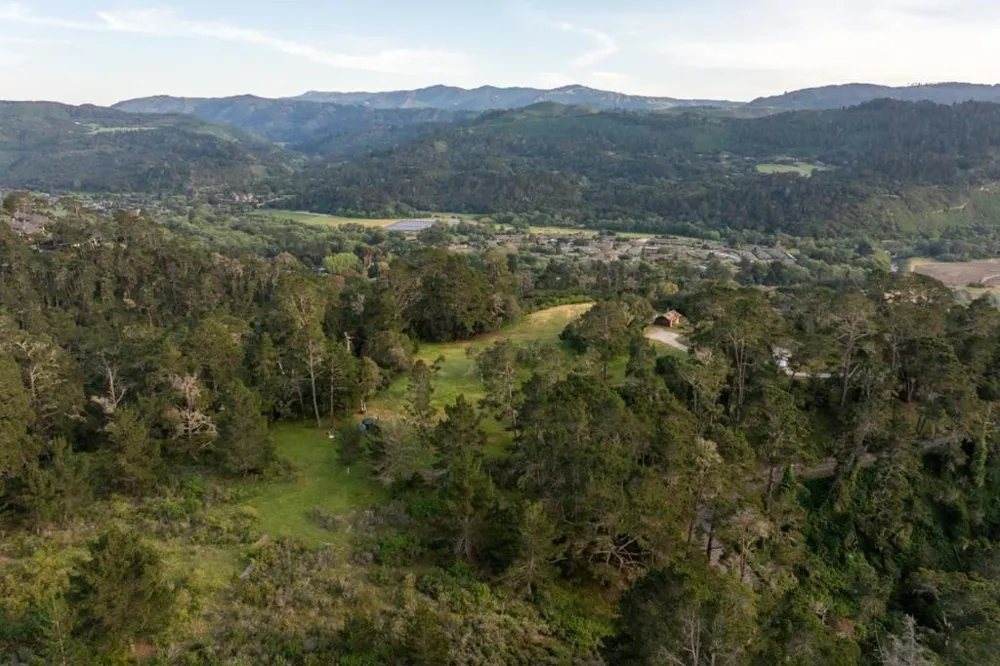 5155 Carmel Valley Road Carmel, CA 93923