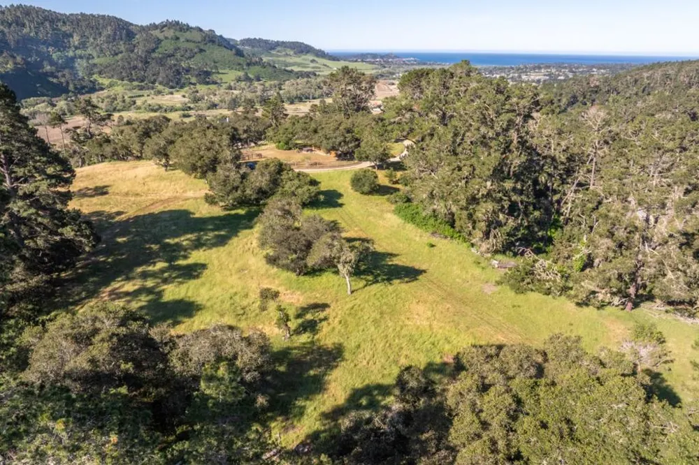 5155 Carmel Valley Road Carmel, CA 93923
