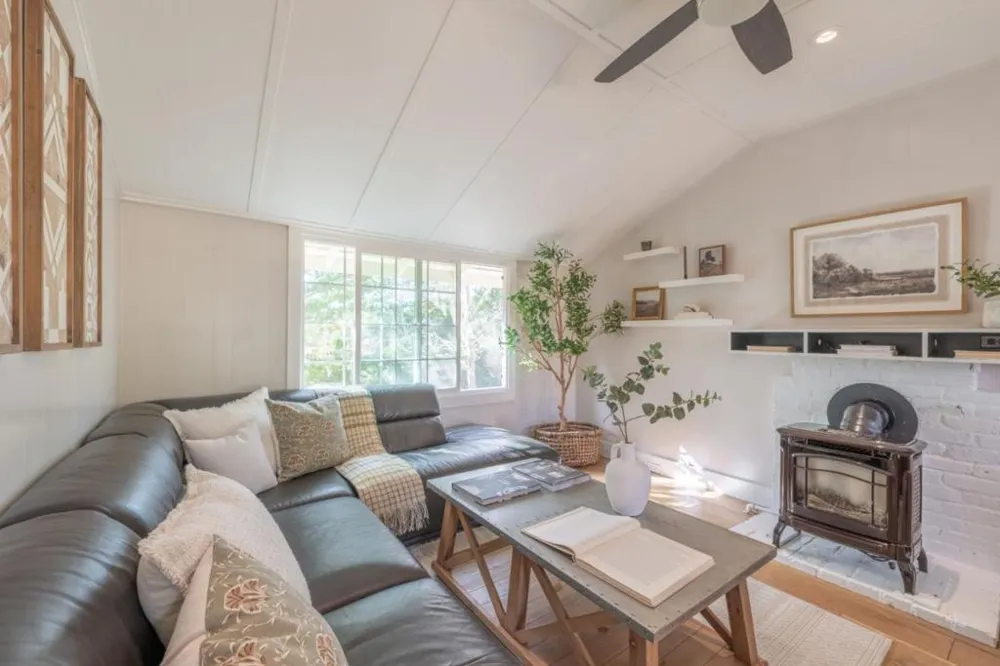 5155 Carmel Valley Road Carmel, CA 93923