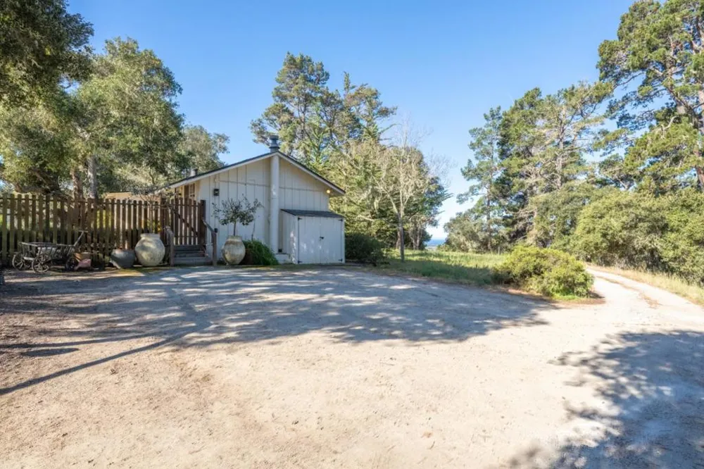 5155 Carmel Valley Road Carmel, CA 93923