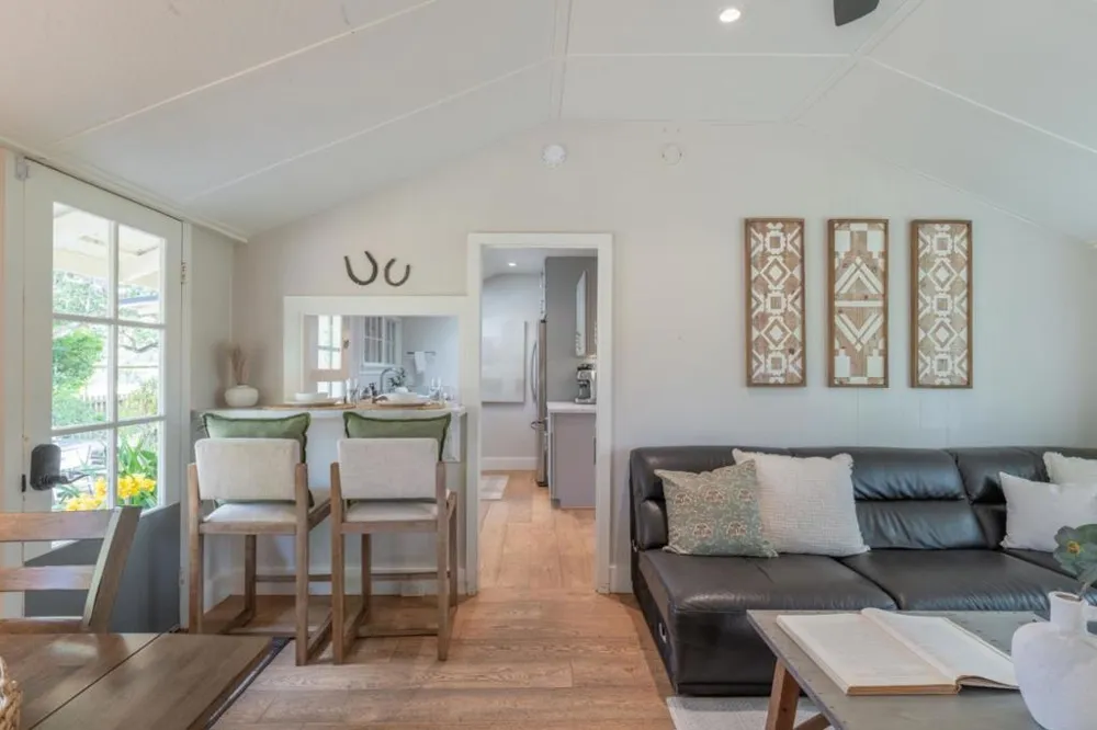 5155 Carmel Valley Road Carmel, CA 93923