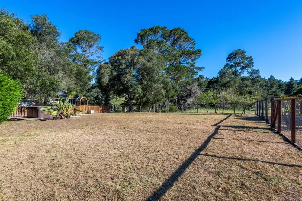 5155 Carmel Valley Road Carmel, CA 93923