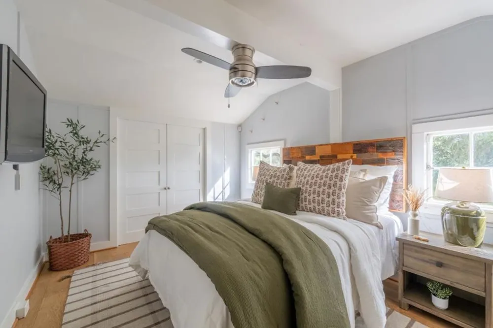 5155 Carmel Valley Road Carmel, CA 93923