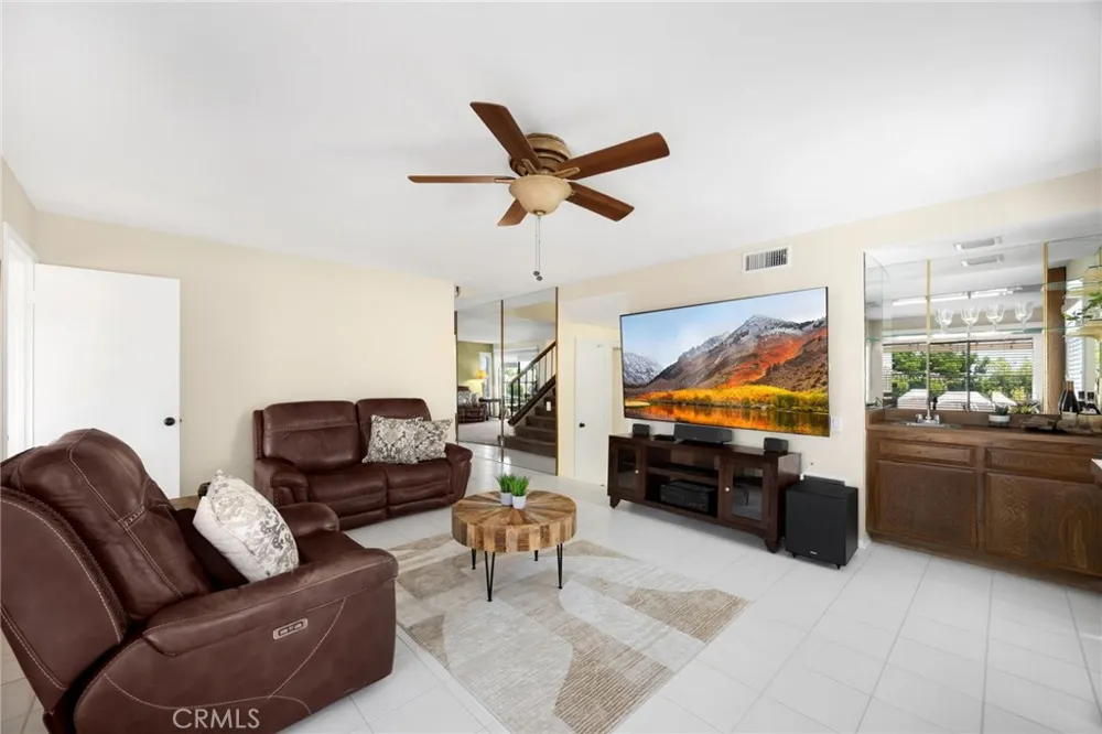 2226 Shadetree Circle Brea, CA 92821