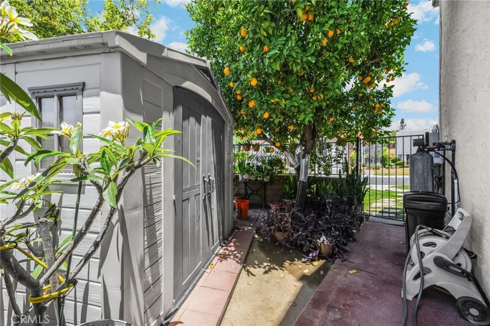 2226 Shadetree Circle Brea, CA 92821