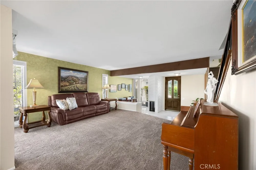 2226 Shadetree Circle Brea, CA 92821