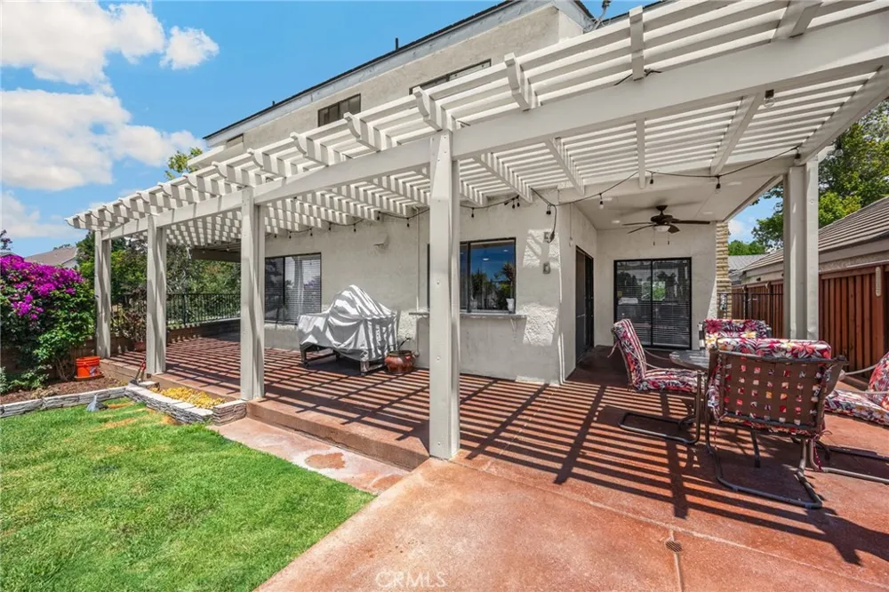 2226 Shadetree Circle Brea, CA 92821