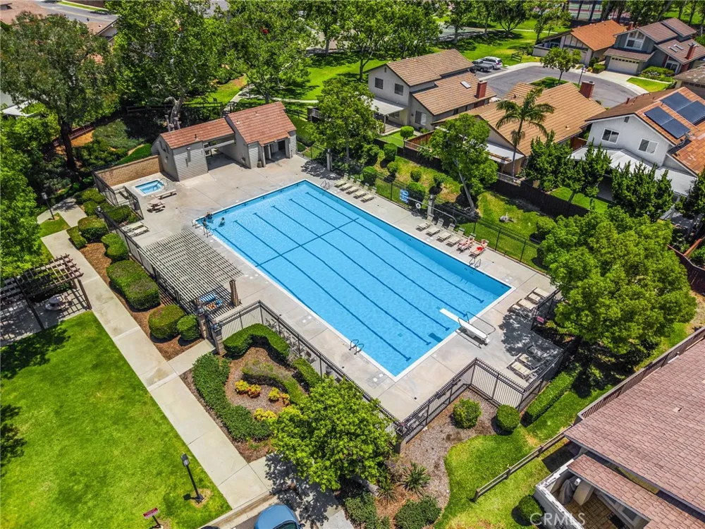 2226 Shadetree Circle Brea, CA 92821