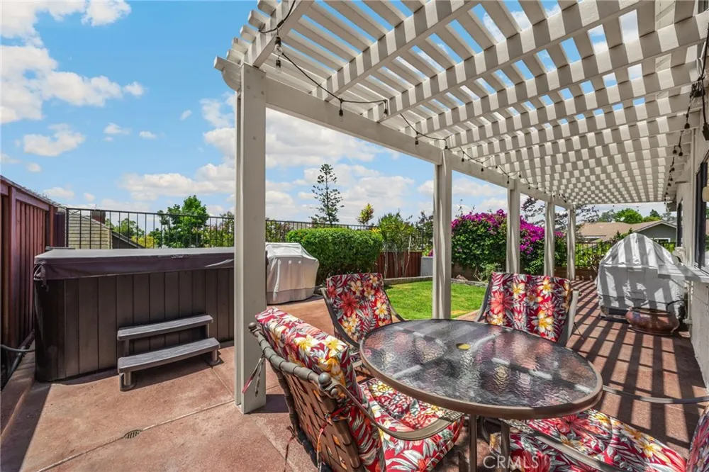 2226 Shadetree Circle Brea, CA 92821