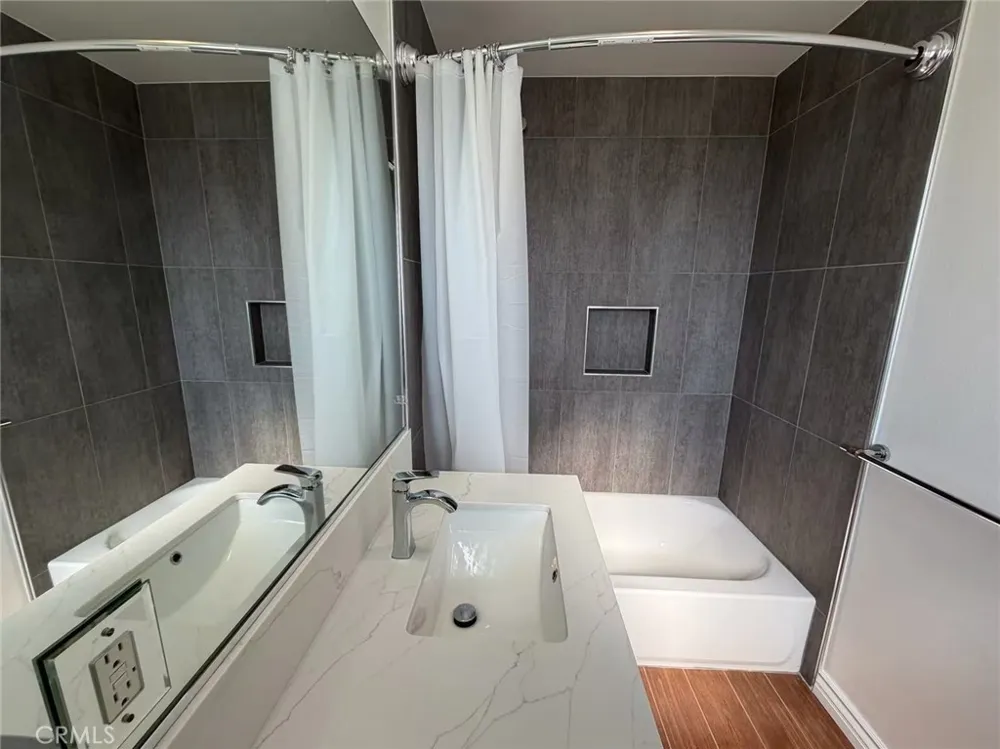 228 S Olive Avenue #A302 Alhambra, CA 91801