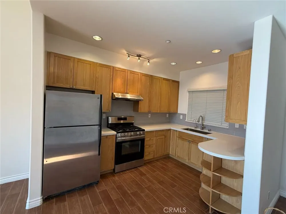 228 S Olive Avenue #A302 Alhambra, CA 91801
