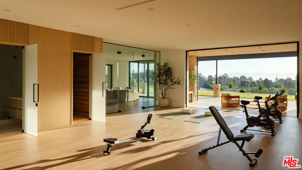 25079 Jim Bridger Road Hidden Hills, CA 91302