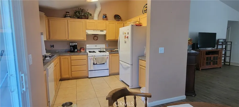 15825 23rd Clearlake, CA 95422