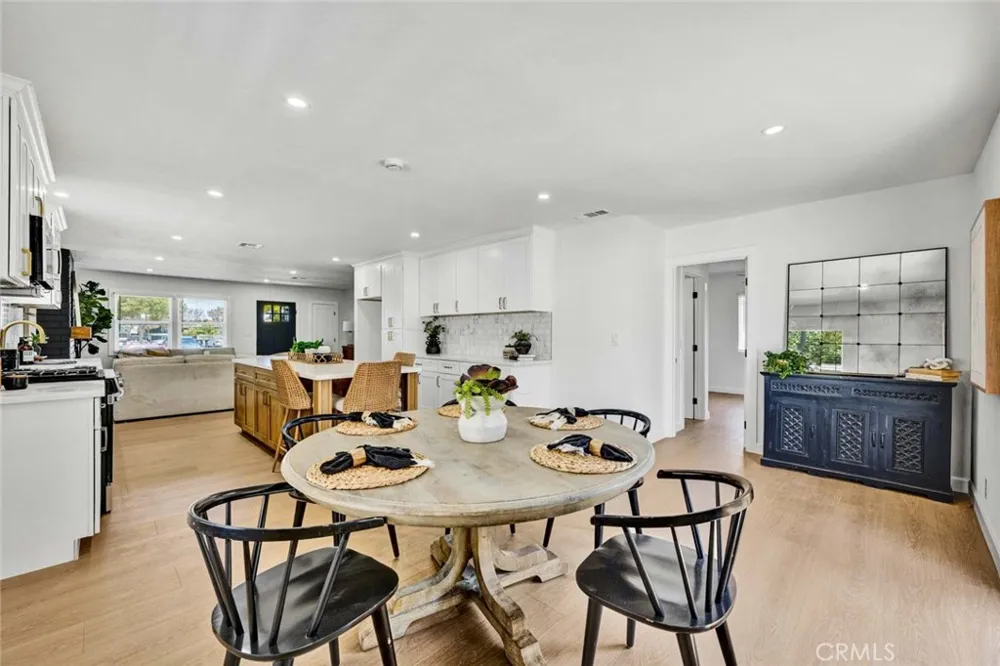 1800 E Mayfair Orange, CA 92867