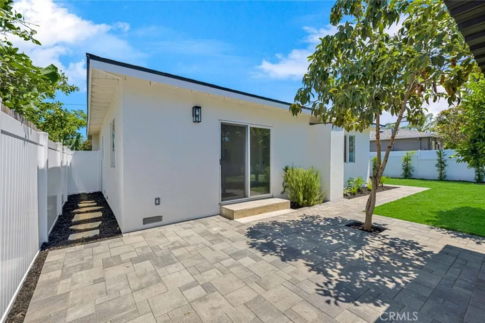 1800 E Mayfair Orange, CA 92867