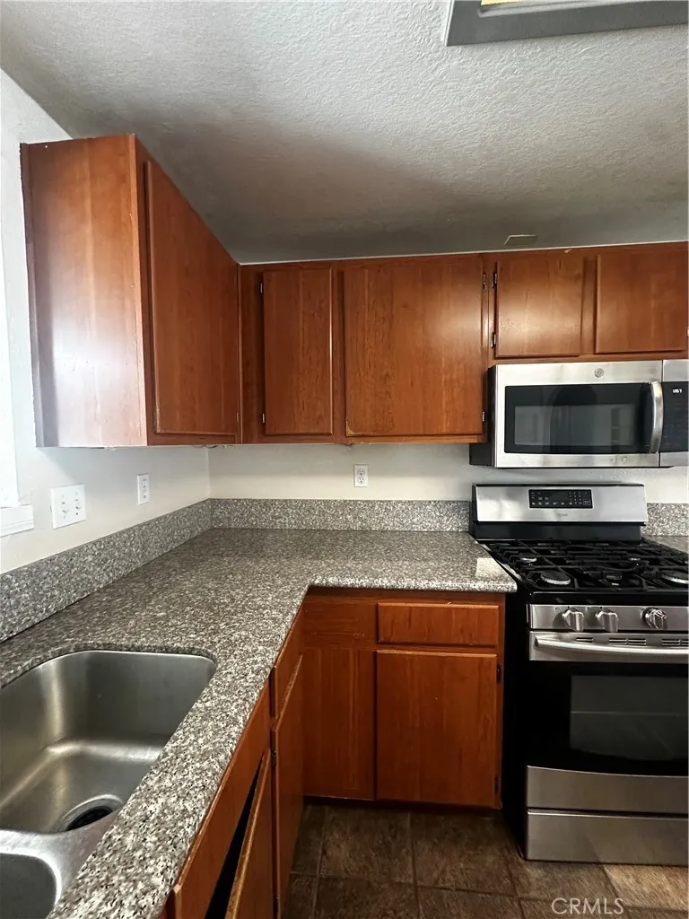 43770 Santa Rosa Circle Lancaster, CA 93535