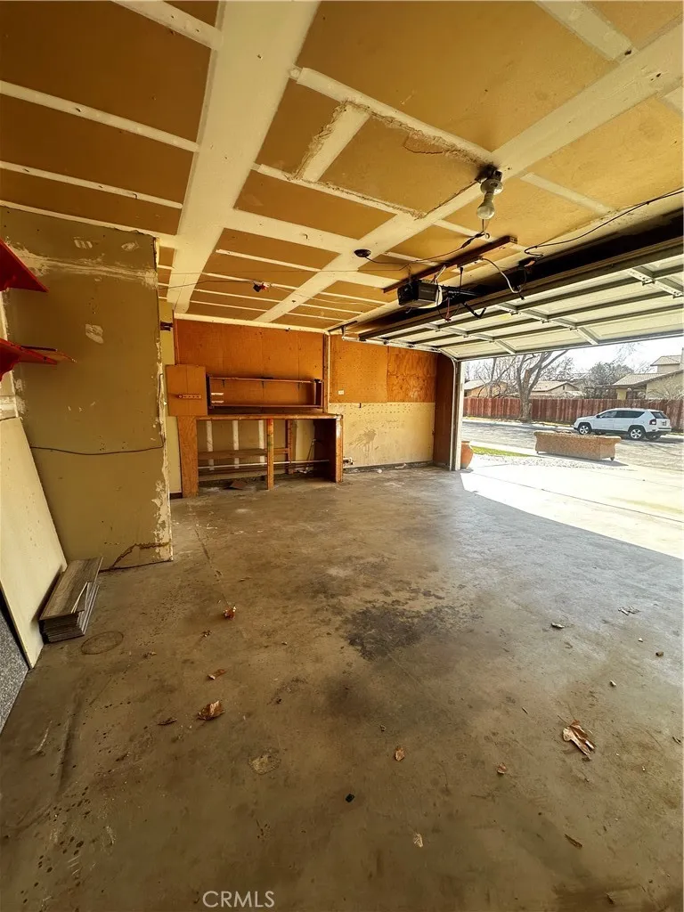 43770 Santa Rosa Circle Lancaster, CA 93535