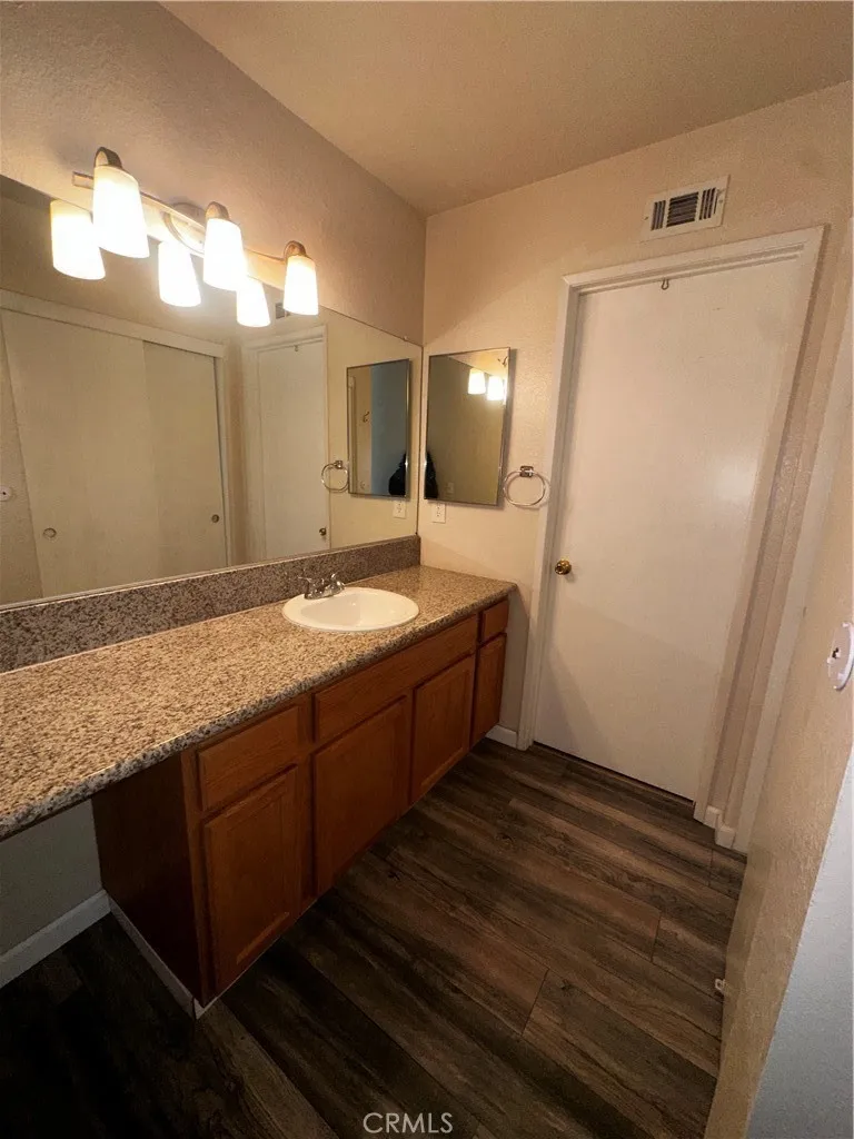 43770 Santa Rosa Circle Lancaster, CA 93535