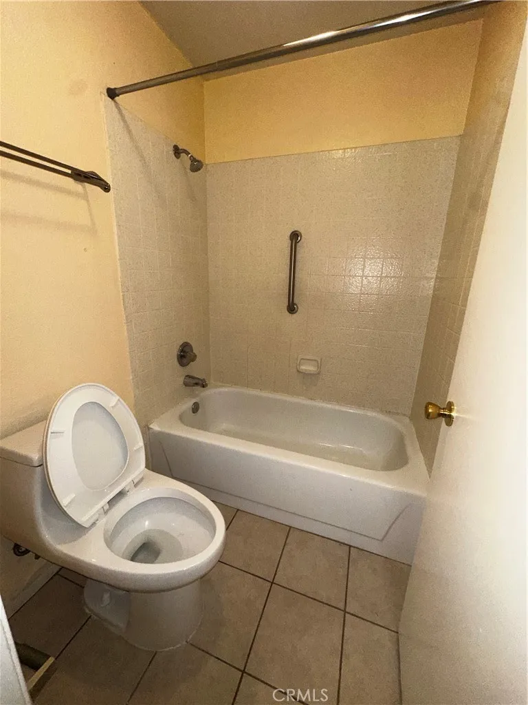 43770 Santa Rosa Circle Lancaster, CA 93535