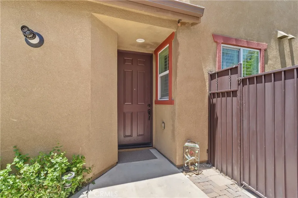 4025 Katsura Way San Bernardino, CA 92407