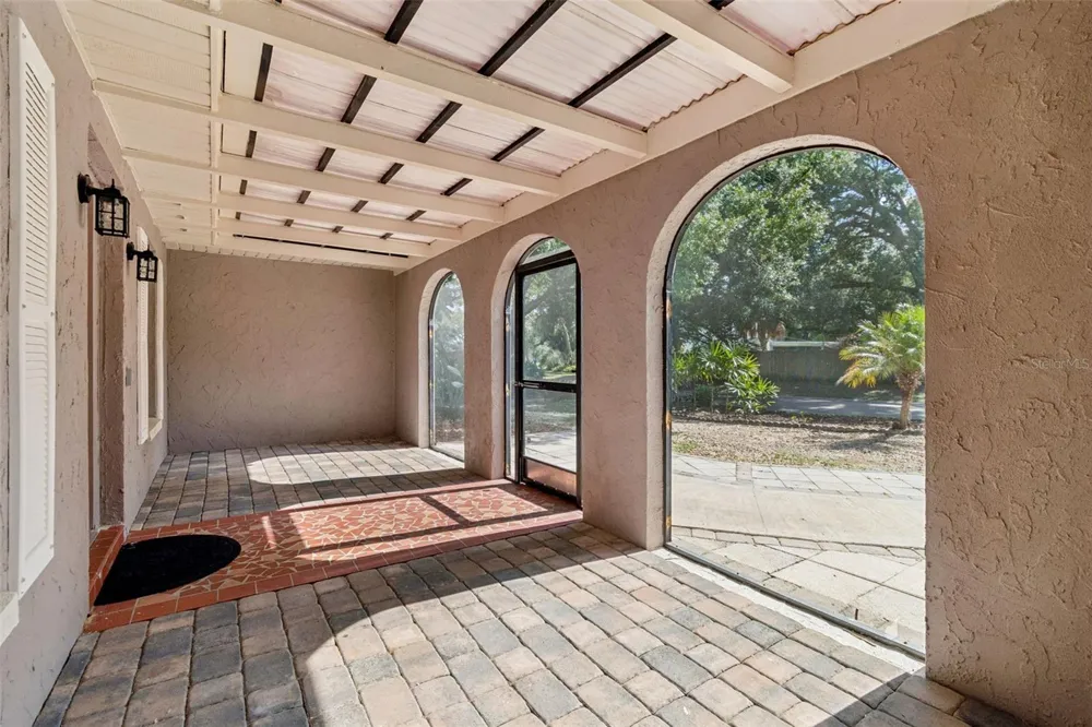 503 ROLLINGVIEW DRIVE Temple Terrace, FL 33617