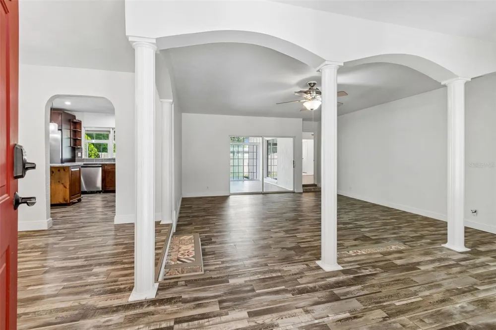503 ROLLINGVIEW DRIVE Temple Terrace, FL 33617
