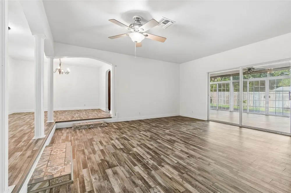 503 ROLLINGVIEW DRIVE Temple Terrace, FL 33617
