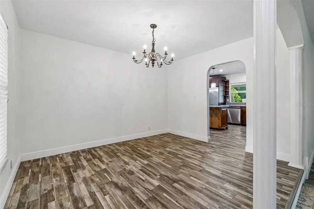 503 ROLLINGVIEW DRIVE Temple Terrace, FL 33617