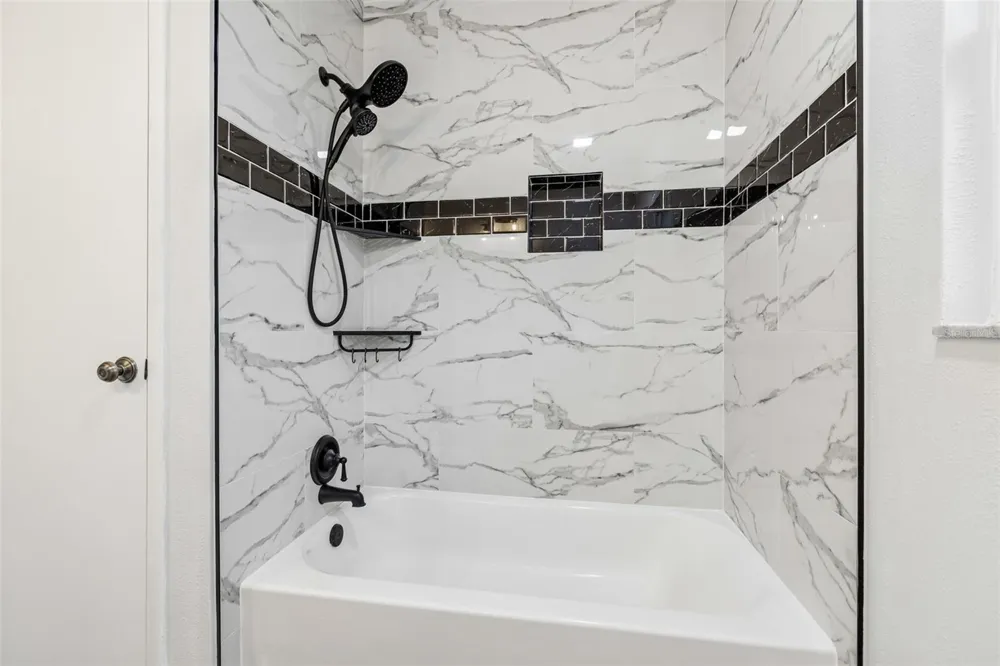 503 ROLLINGVIEW DRIVE Temple Terrace, FL 33617