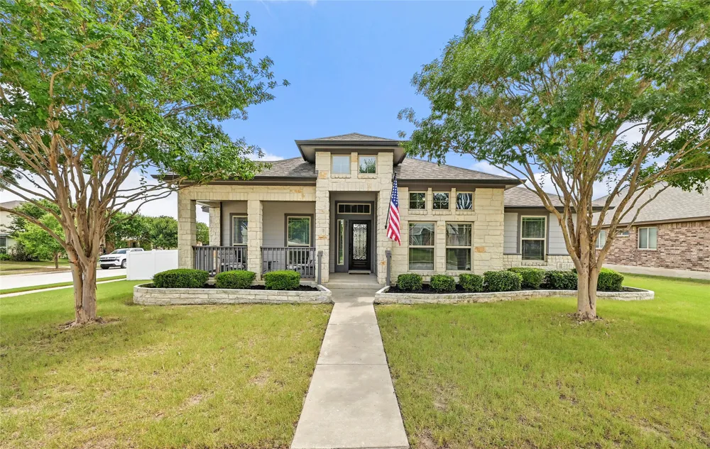 821 Bryce Canyon Pflugerville, TX 78660