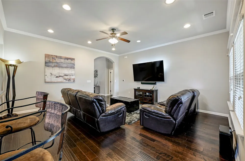 821 Bryce Canyon Pflugerville, TX 78660