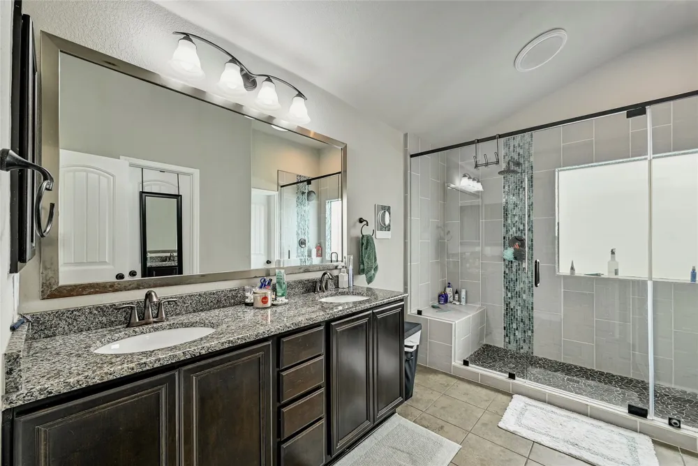 821 Bryce Canyon Pflugerville, TX 78660