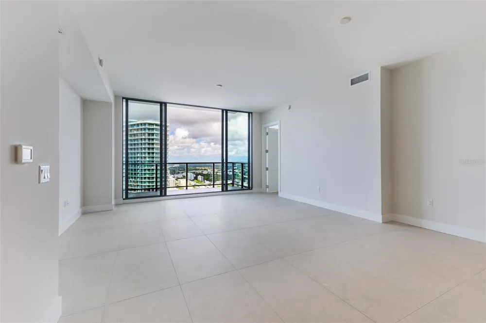 275 1ST AVENUE S #3908 St Petersburg, FL 33701