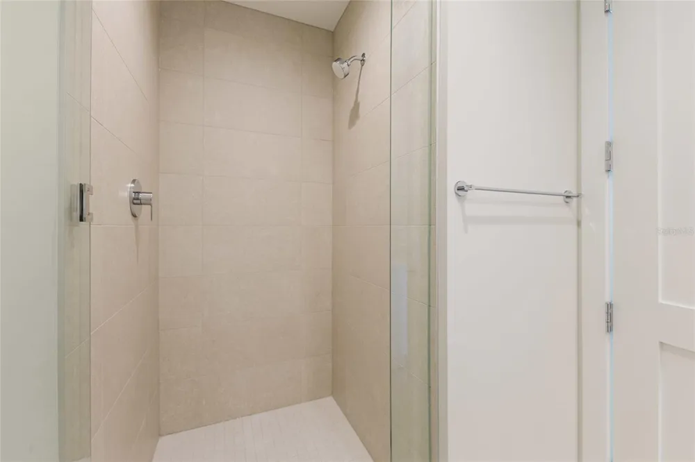 275 1ST AVENUE S #3908 St Petersburg, FL 33701