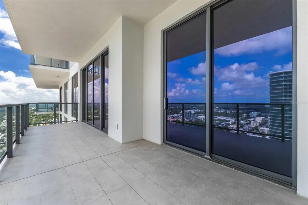 275 1ST AVENUE S #3908 St Petersburg, FL 33701