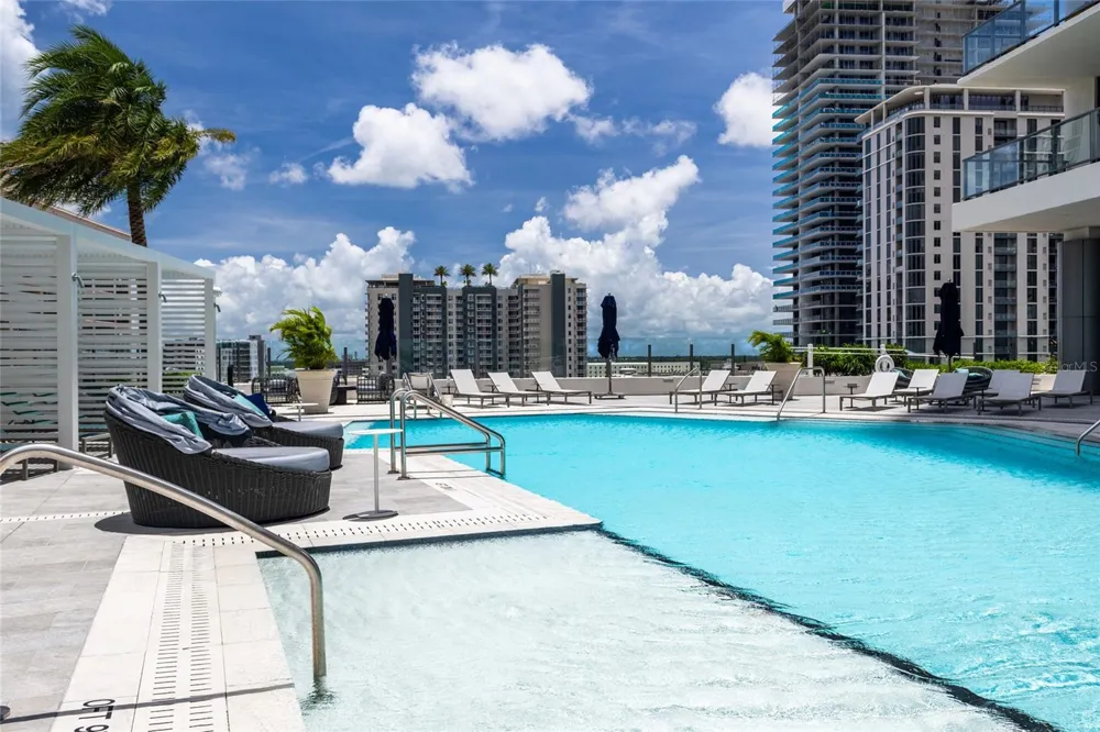 275 1ST AVENUE S #3908 St Petersburg, FL 33701