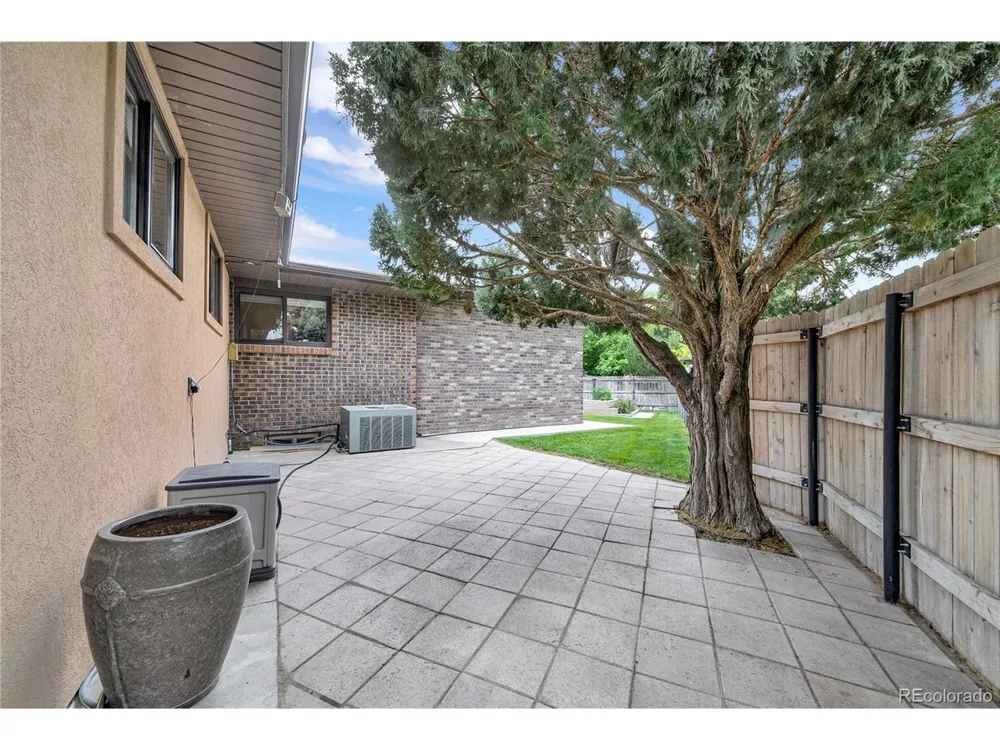 202 Eldridge Street Burlington, CO 80807