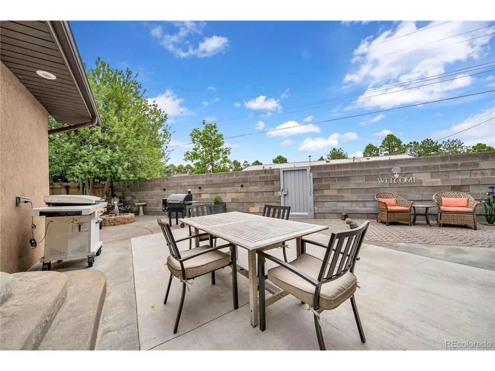 202 Eldridge Street Burlington, CO 80807