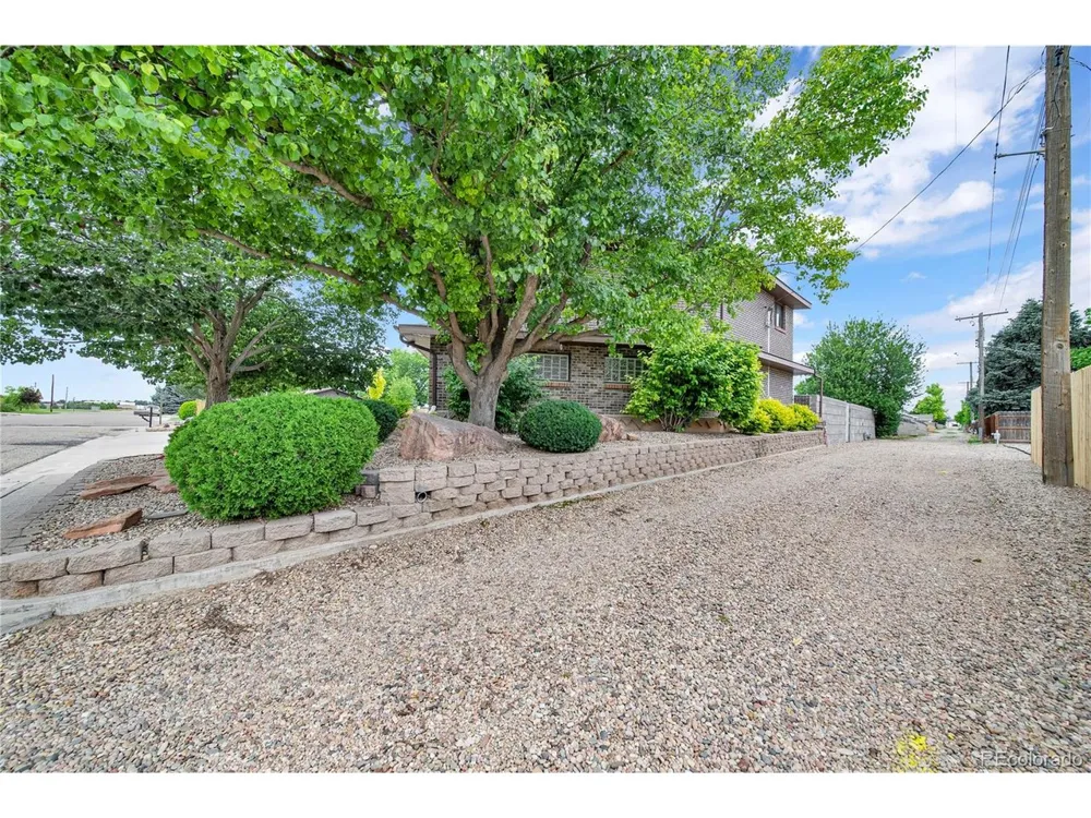 202 Eldridge Street Burlington, CO 80807