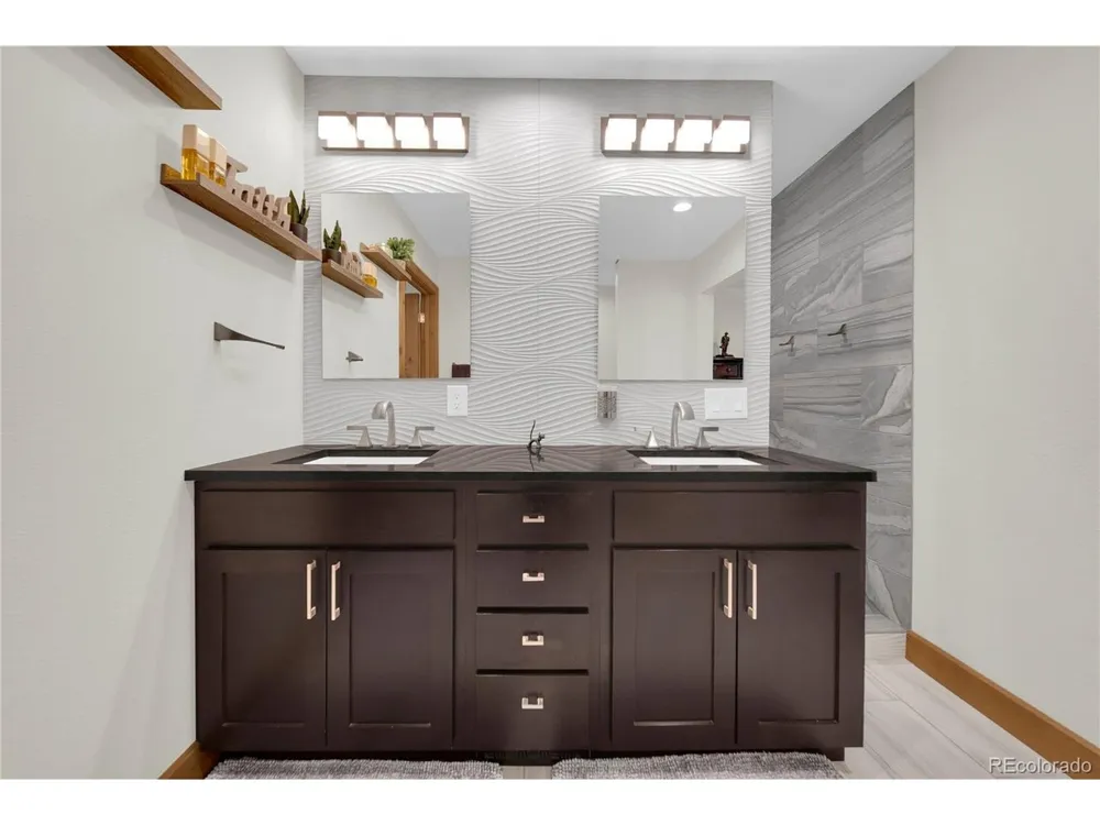 202 Eldridge Street Burlington, CO 80807