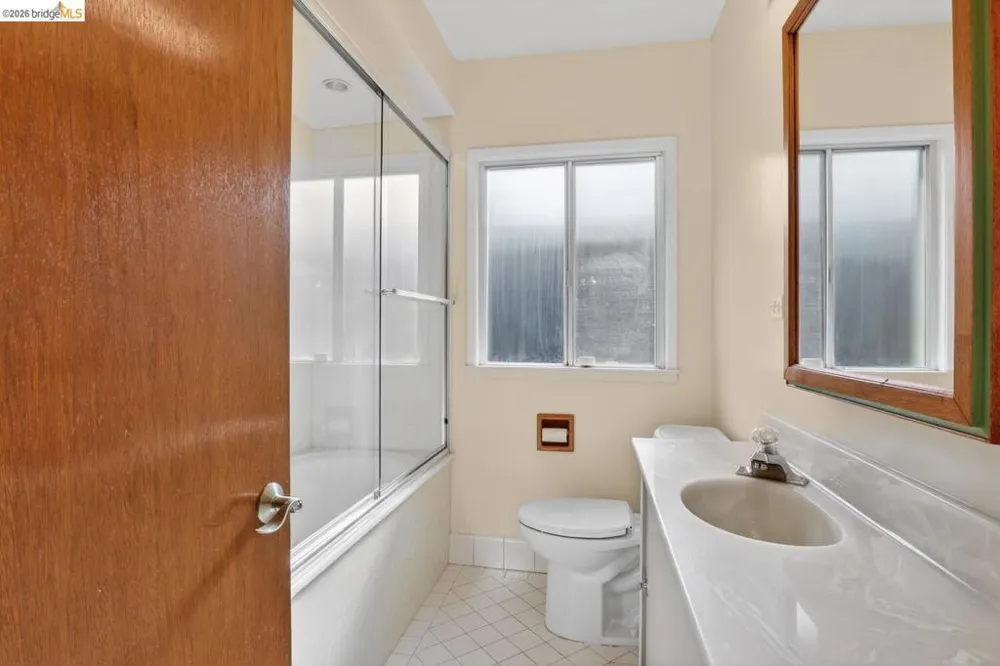 310 Melven San Leandro, CA 94577