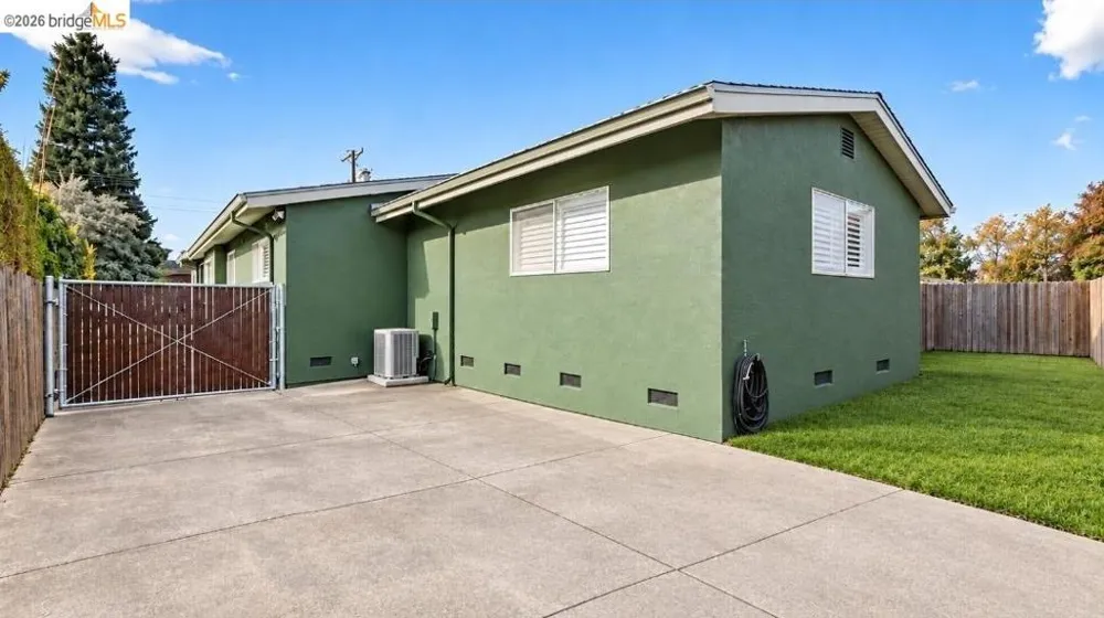 310 Melven San Leandro, CA 94577