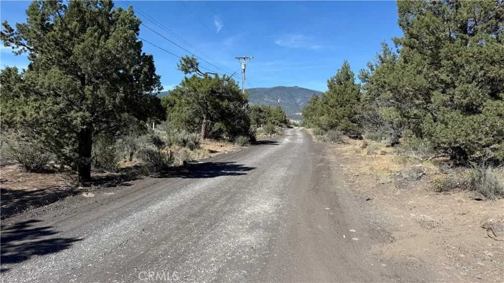 13730 Feldman Montague, CA 96064