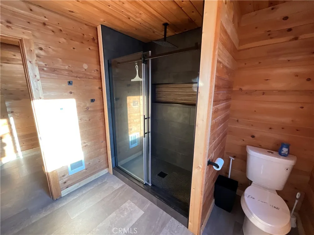 13730 Feldman Montague, CA 96064