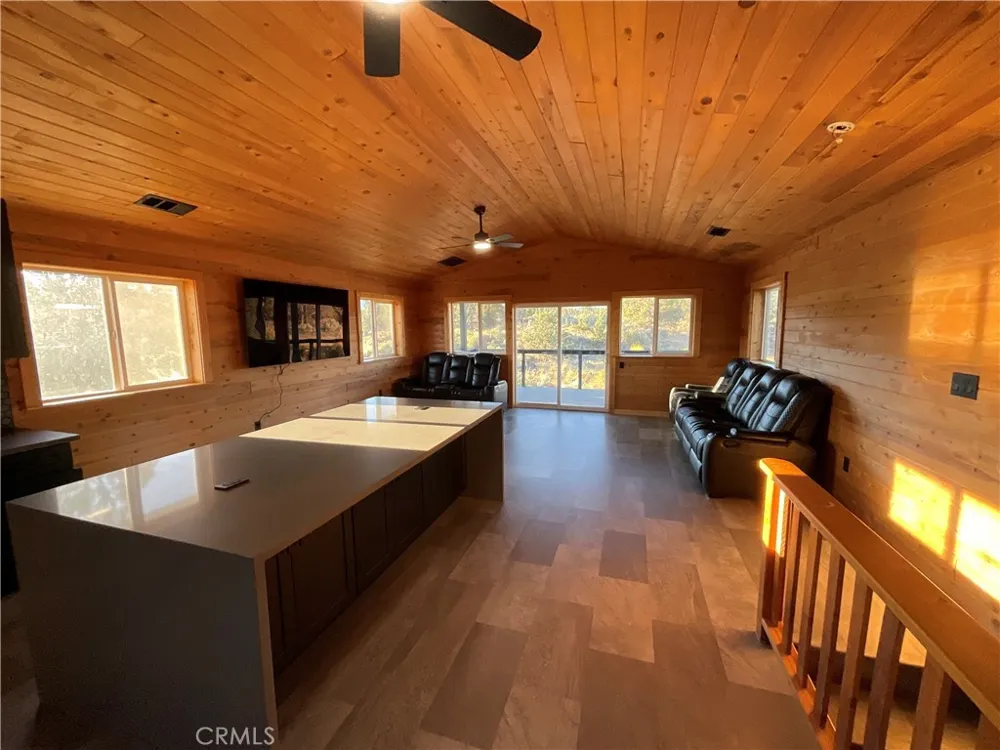 13730 Feldman Montague, CA 96064