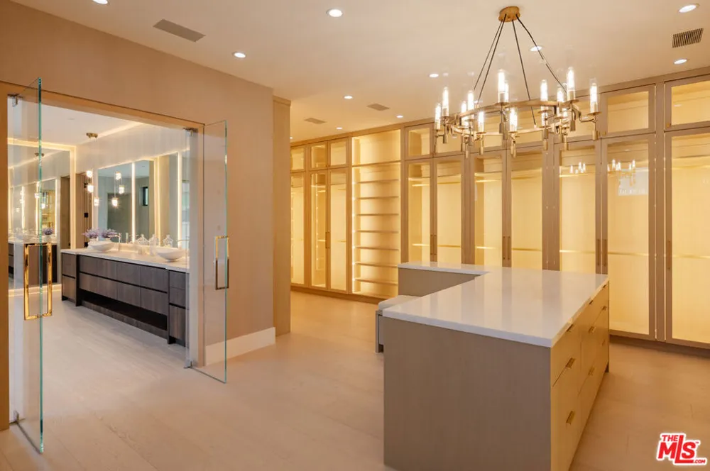 24247 Bridle Trail Road Hidden Hills, CA 91302