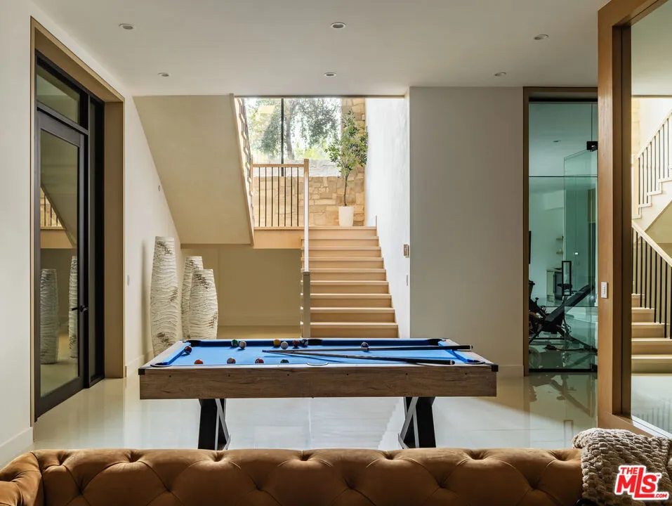 24247 Bridle Trail Road Hidden Hills, CA 91302