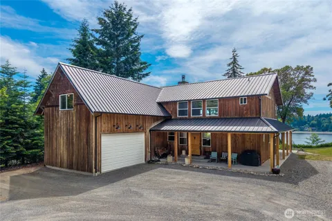 458 E Stretch Island Road S