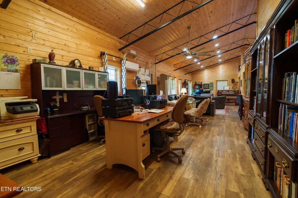 1302 Cummingsville Sparkmantown Rd Doyle, TN 38559