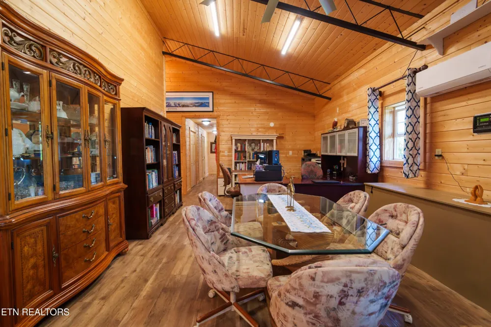 1302 Cummingsville Sparkmantown Rd Doyle, TN 38559